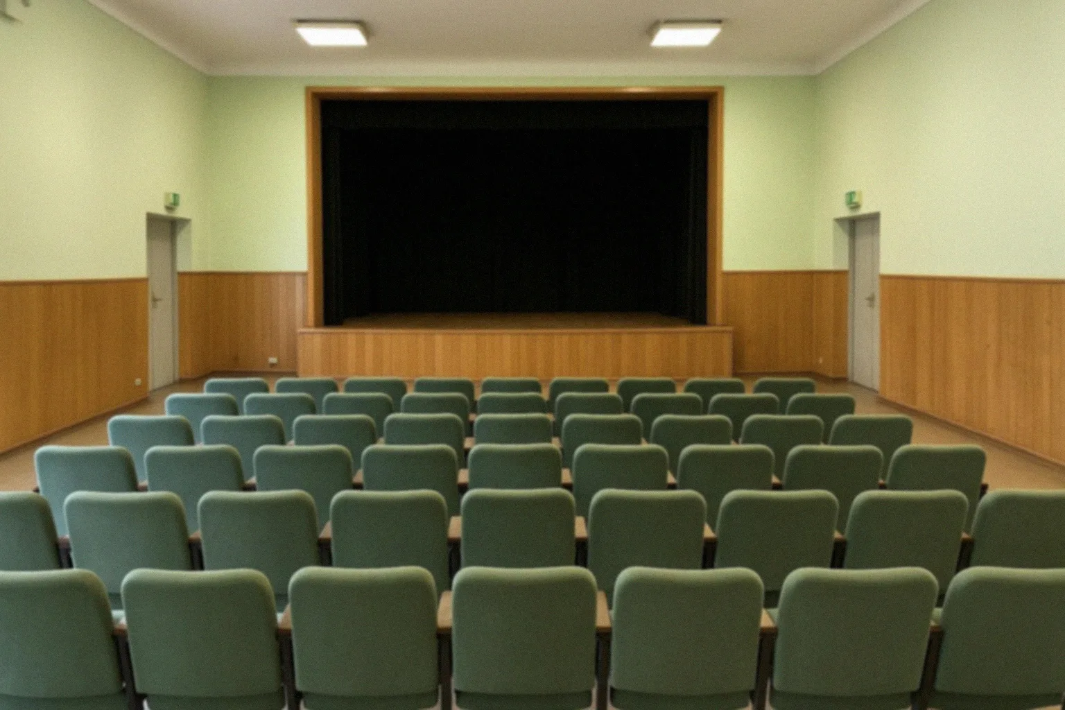 Artur Barciś w Kulturalnym Salonie Kobiet w Łomiankach